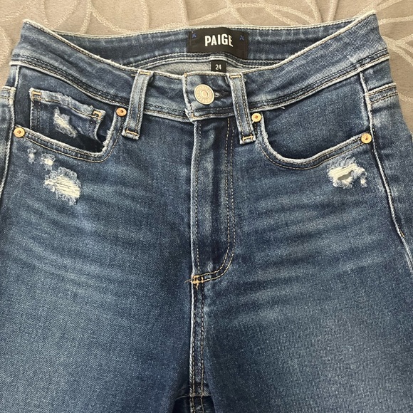 Paige Hoxton straight jeans. Size 24 in blue. LIKE NEW condition. Fits true 24. - Picture 5 of 11
